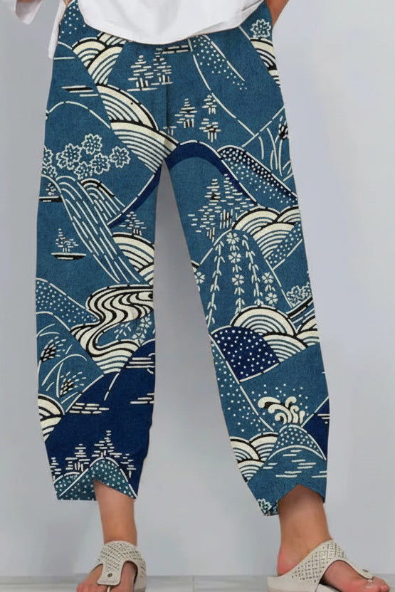 Pantaloni scurți cu dungi vibrante de la Cristina Gore