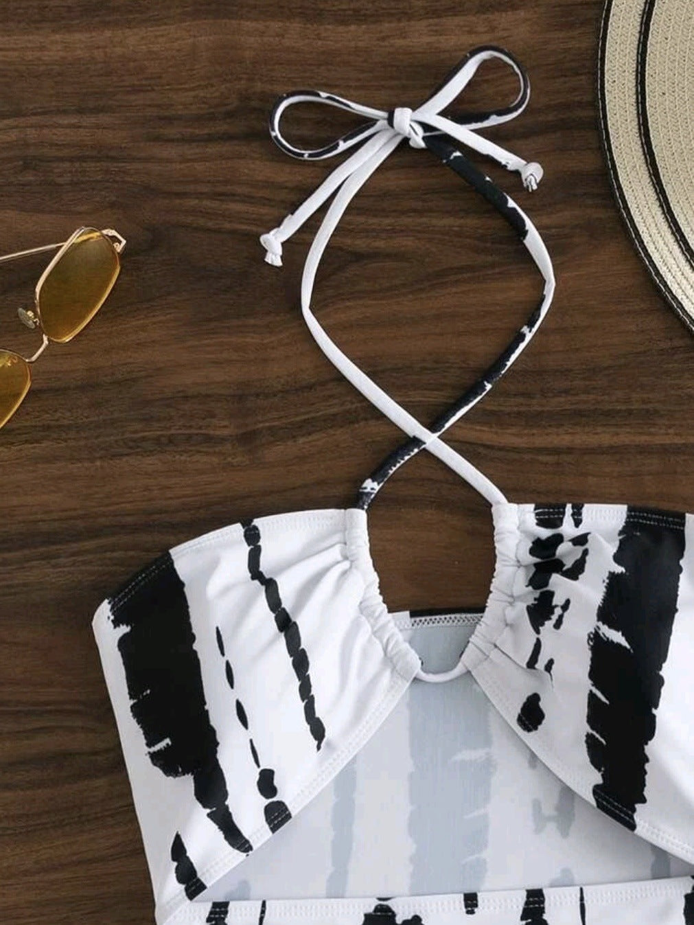 Set bikini elegant cu decupaj Cristina Gore