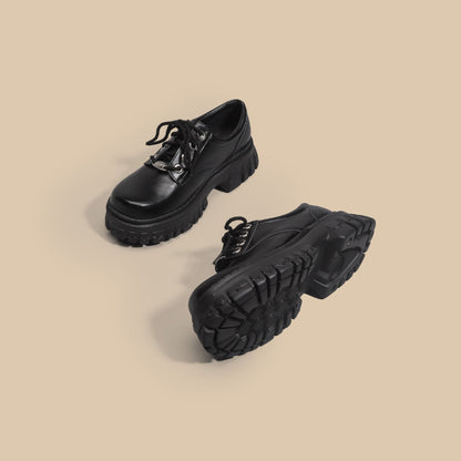Pantofi cu platformă din piele Cristina - stil universitar britanic