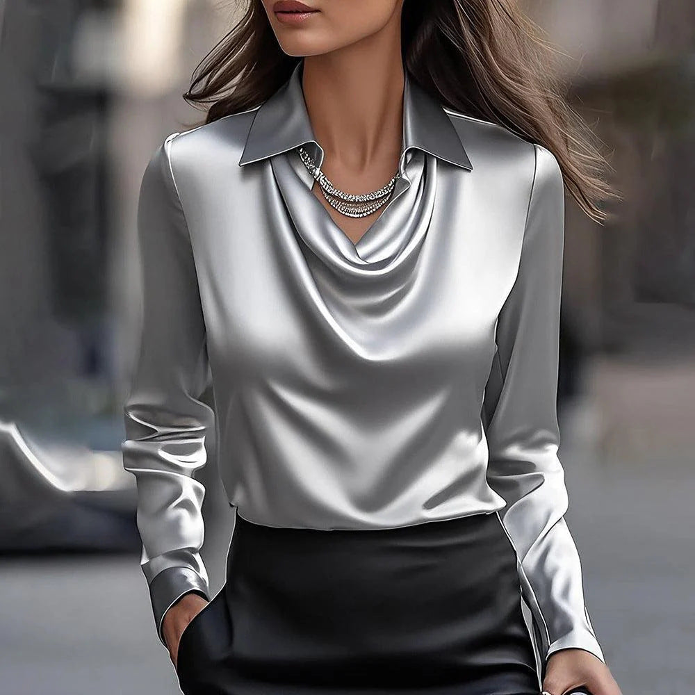 Bluză elegantă din satin cu guler leagăn de Cristina Gore