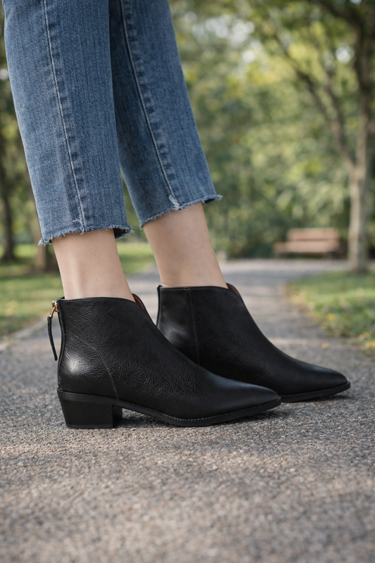 Ghete retro Cristina din piele de vacă - Vârf ascuțit