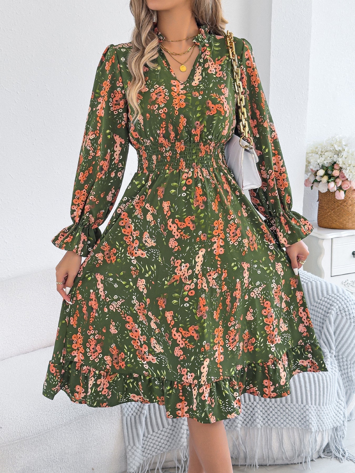 Rochie midi cu mâneci clopot și imprimeu floral Cristina Gore