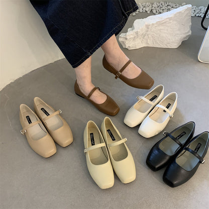 Chic Everyday Cristina Gore Low Heel Mary Janes