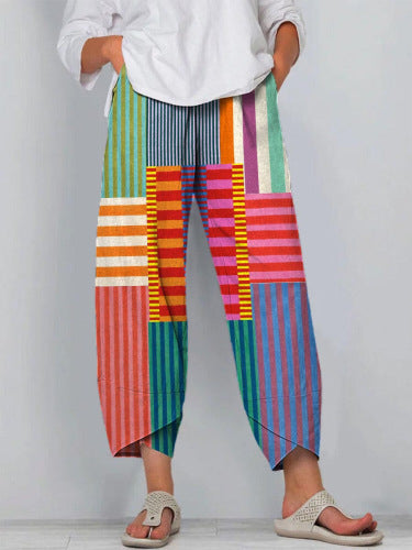 Pantaloni scurți cu dungi vibrante de la Cristina Gore