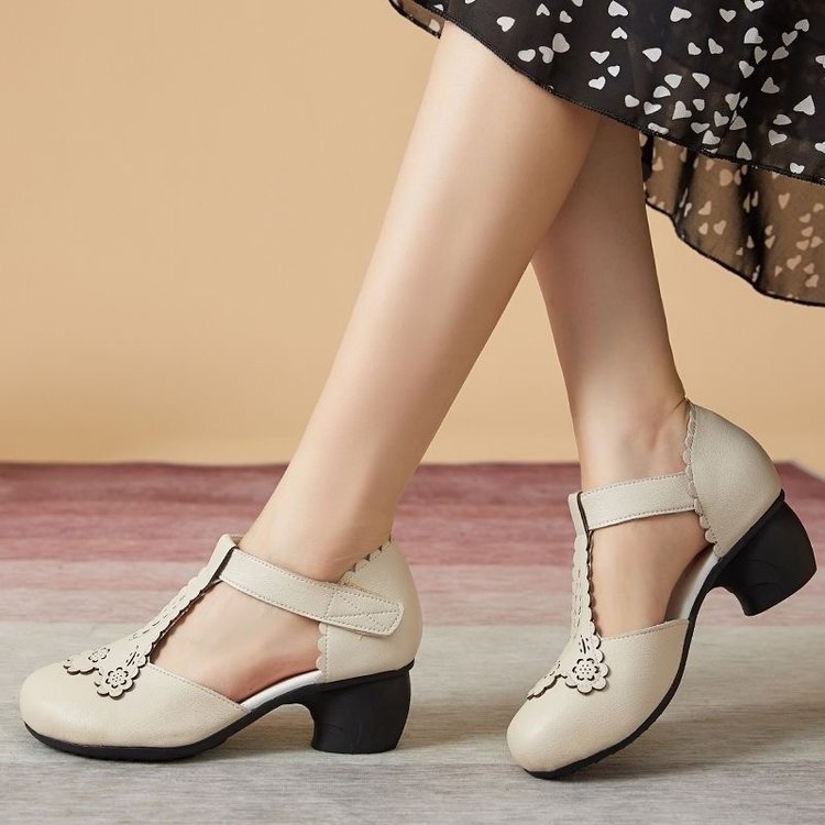 Sandale de vară Cristina cu vârful închis - Stil vintage