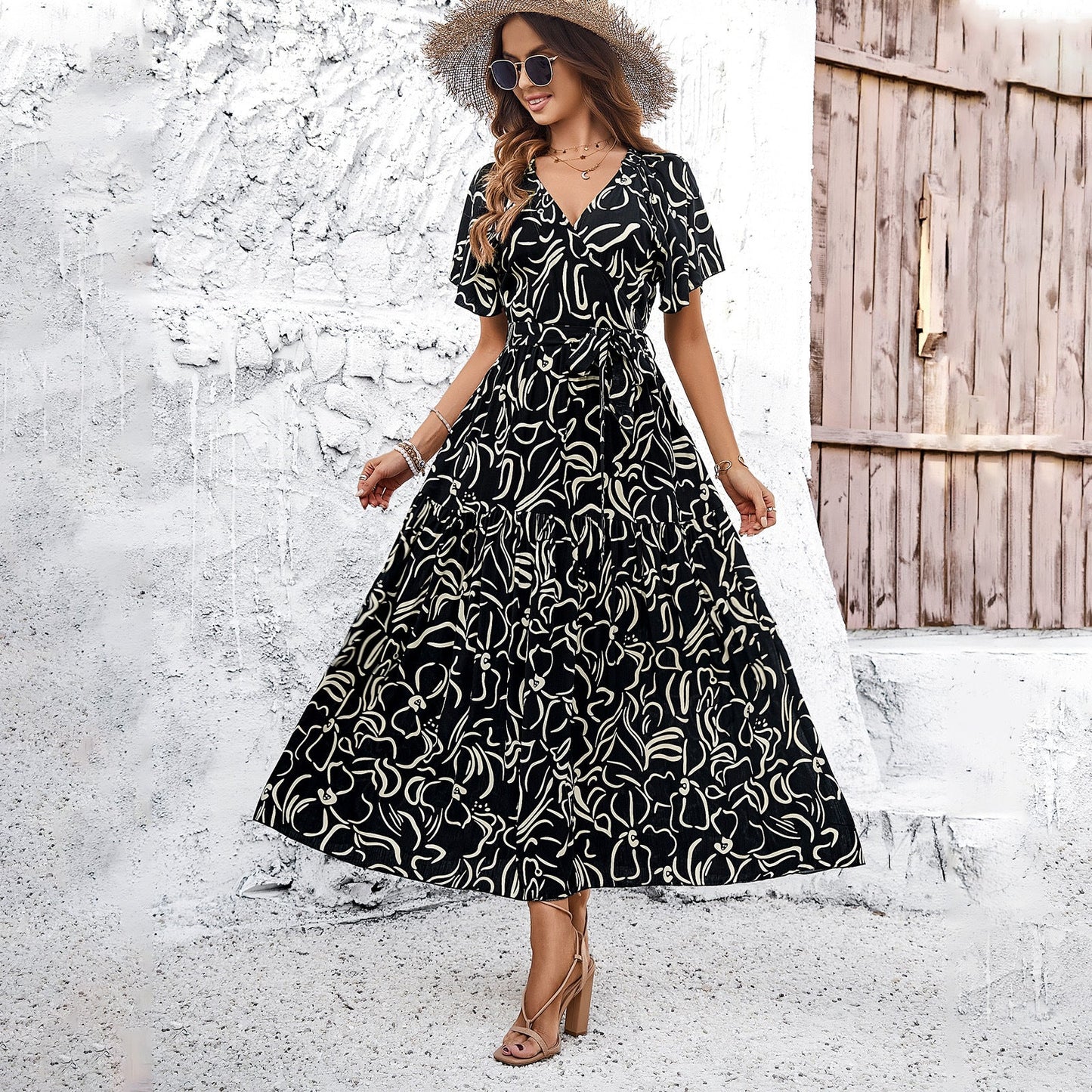 Rochie midi elegantă cu mânecă scurtă și model geometric Cristina Gore