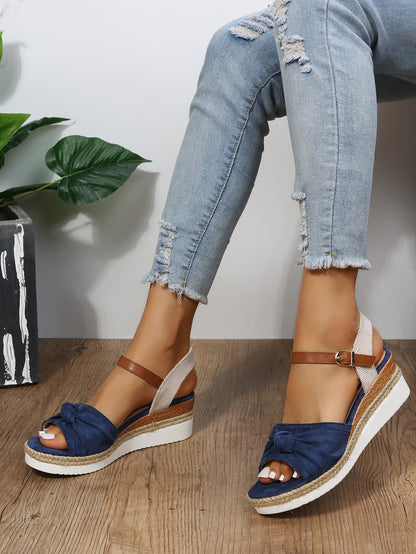 Sandale elegante cu platformă de Cristina Gore