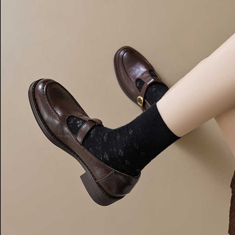 Pantofi cu platformă din piele franțuzească Cristina - Detaliu cataramă