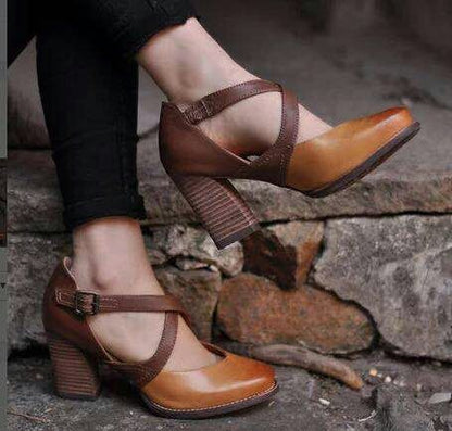 Pantofi cu cataramă maro Cristina - Inspirație vintage