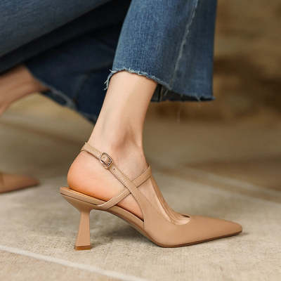 Tocuri stiletto elegante de Cristina Gore