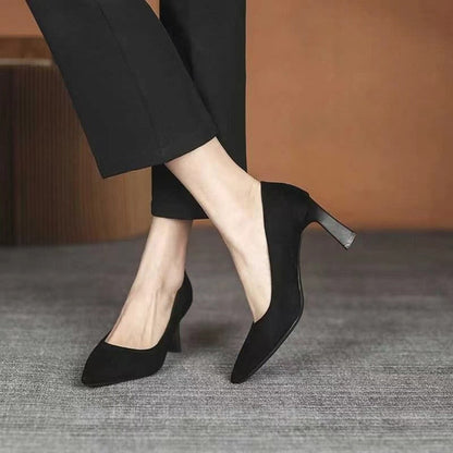 Tocuri stiletto negre elegante de Cristina Gore