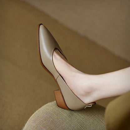 Tocuri joase elegante din piele de oaie de Cristina Gore