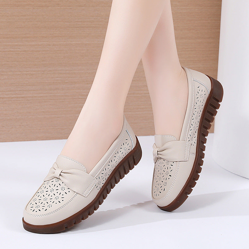 Elegant Comfort Cristina Gore Flat Leather Loafers