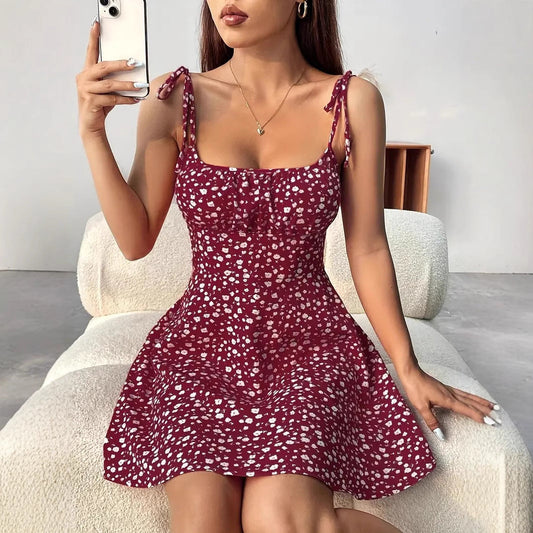 Rochie elegantă cu bretele florale de Cristina Gore