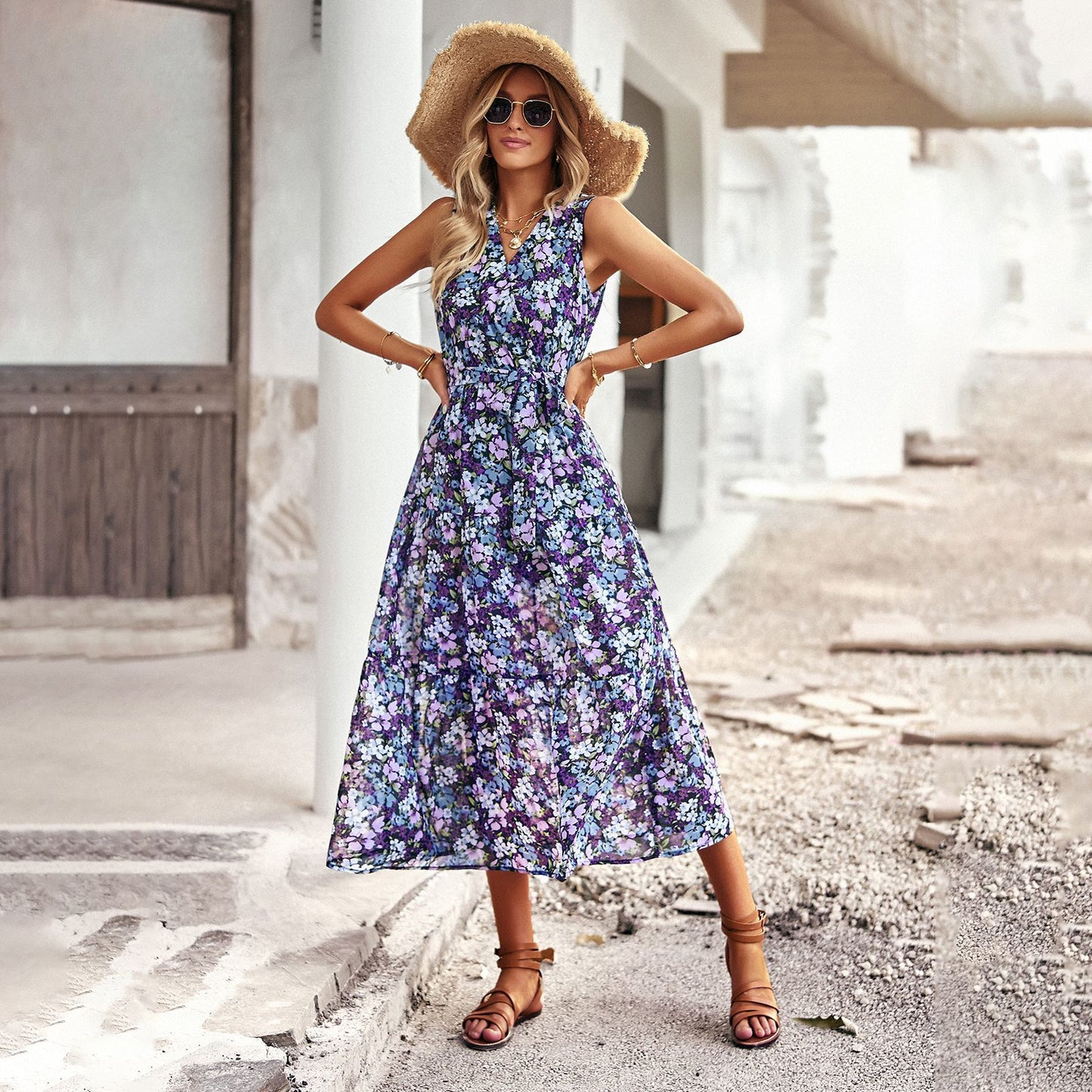 Rochie midi elegantă de vacanță Cristina Gore cu imprimeu floral