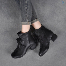 Ghete Cristina din piele de vacă - Martin National Style