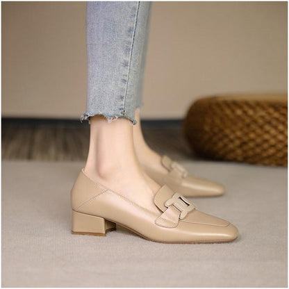 Pantofi cu toc gros și eleganță Cristina Gore