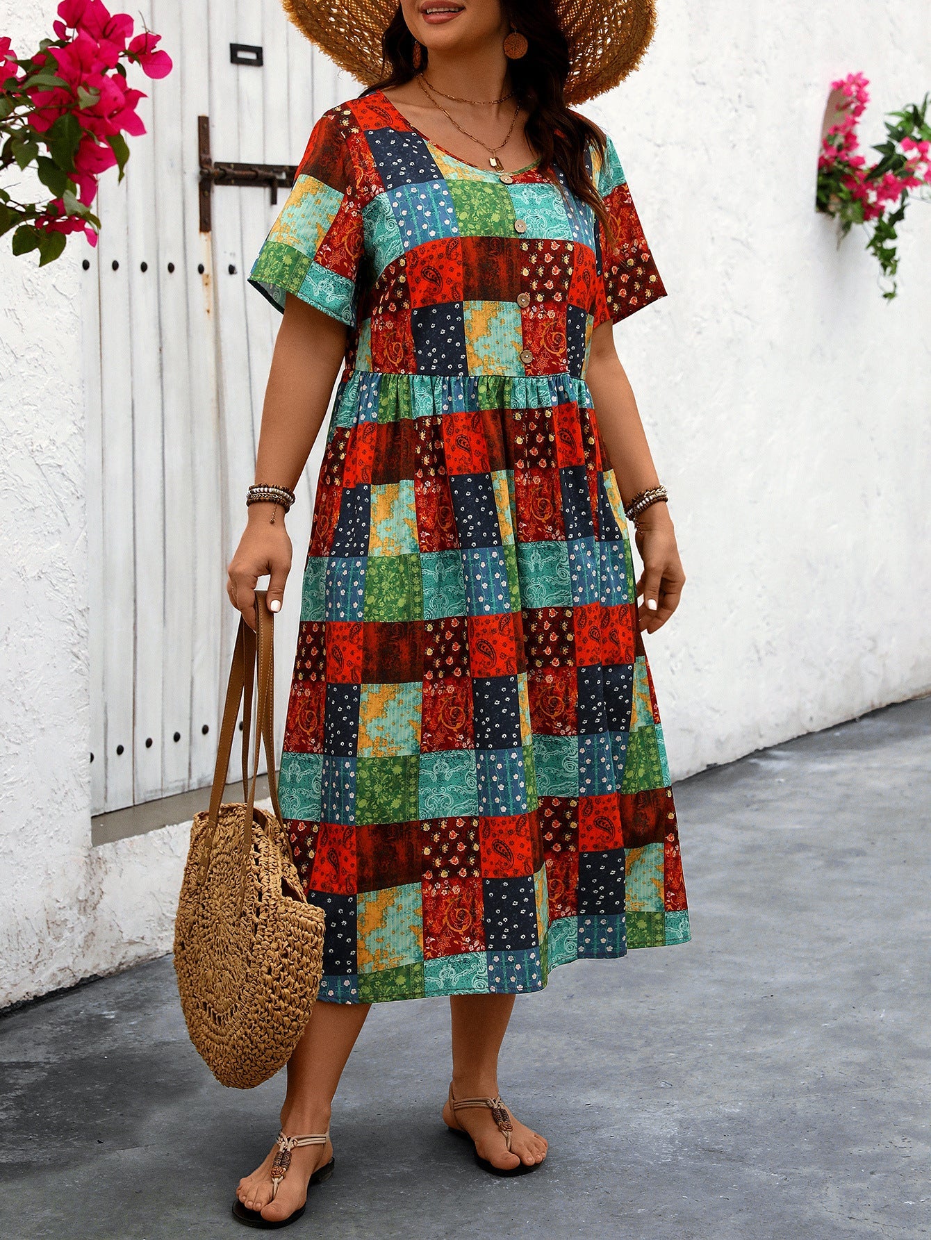 Rochie maxi de vară Cristina Gore cu imprimeu patchwork vibrant