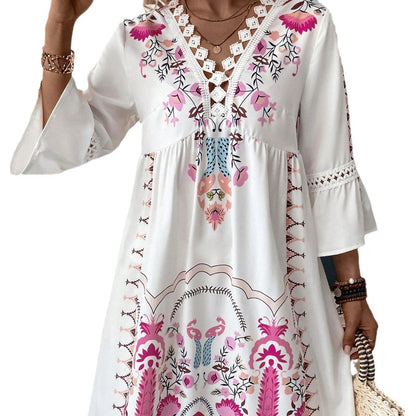 Rochie Cristina cu decolteu în V din dantelă florală - mâneci 3/4